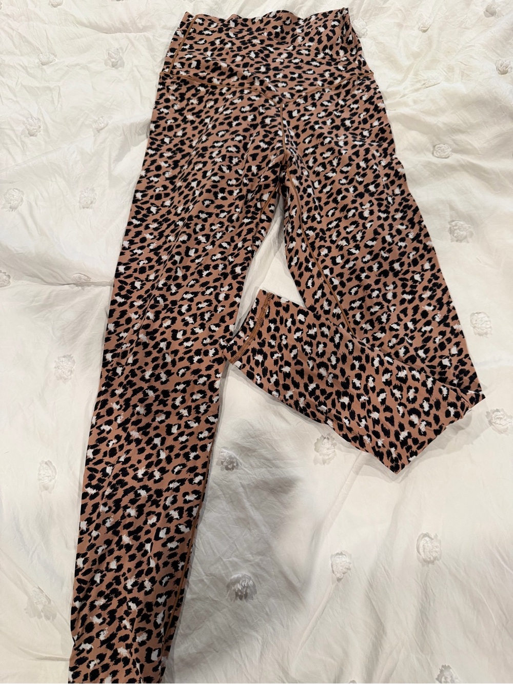 Leopard Aerie Print High-Waist Leggings - Brown & Black